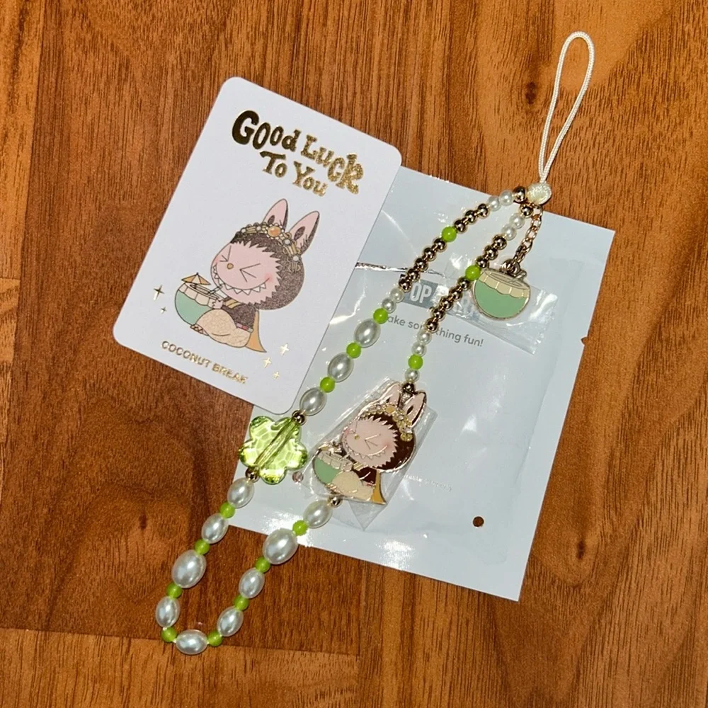 Brand New in Box THE MONSTERS GOOD LUCK TO YOU-Phone Charm